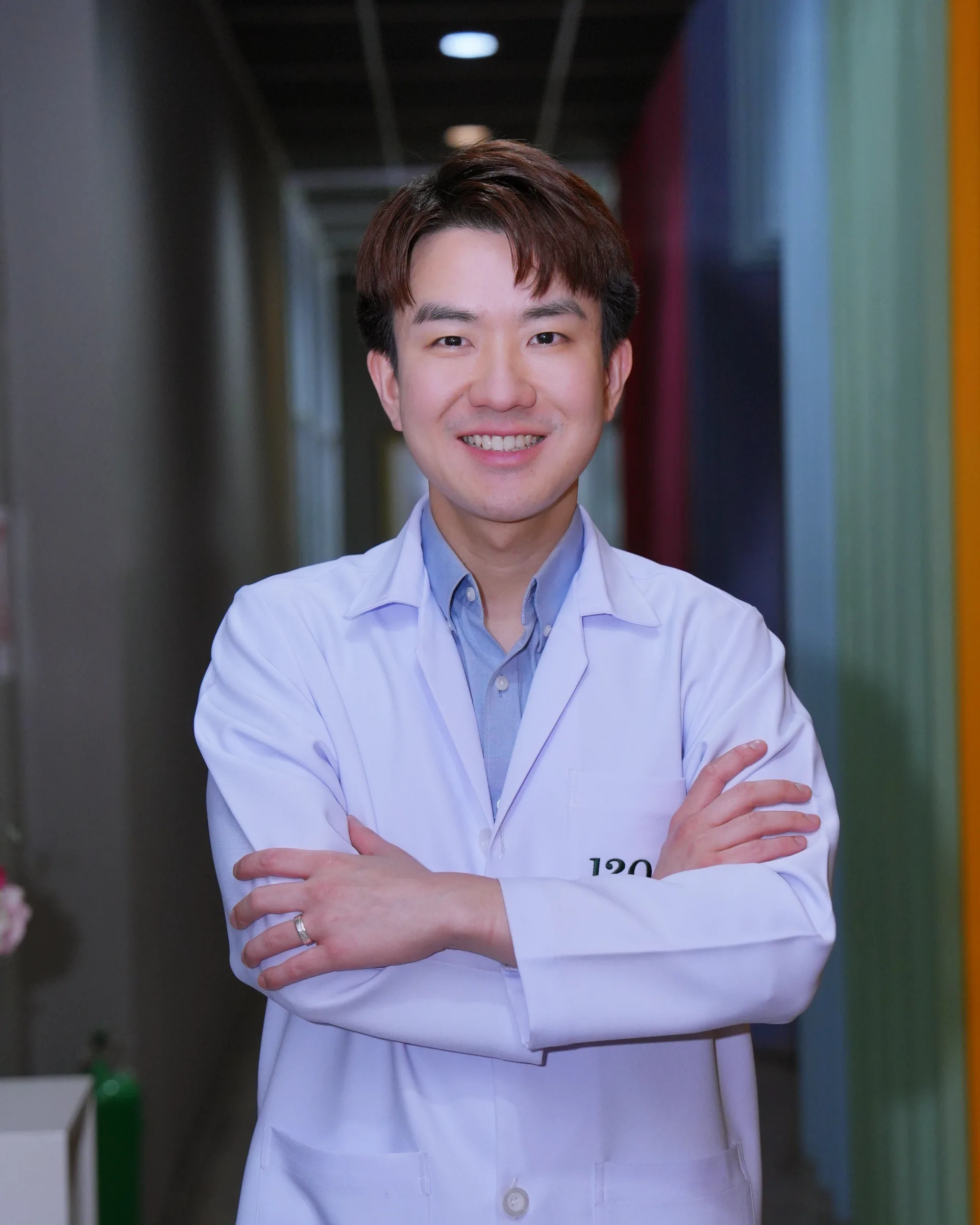 นพ. ภัทร วิริยะบัณฑิตกุล